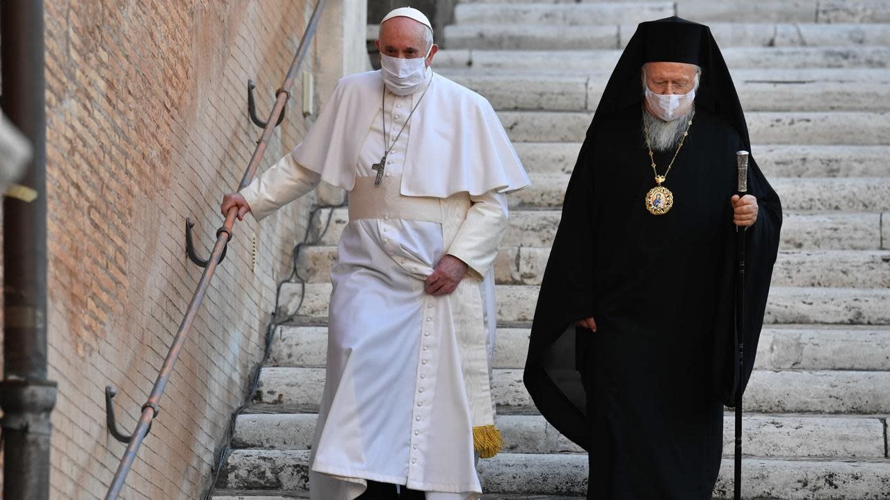 Papa Francisco e Bartolomeu I no encontro de oração de 20 de outubro na Praça do Capitólio (Vatican Media)